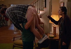 Scott Grimes nude and sexy scenes