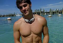 Noah Beck nude and wet underwear photos