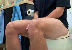 Noah Beck nude and wet underwear photos