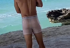 Noah Beck wet underwear