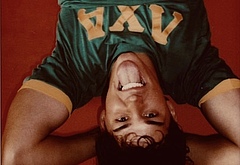 Noah Beck dick bulge and shirtless underwear pics