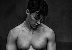 Noah Beck dick bulge and shirtless underwear pics