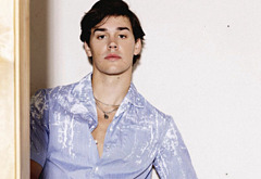 Noah Beck dick bulge and shirtless underwear pics