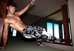 Noah Beck dick bulge and shirtless underwear pics