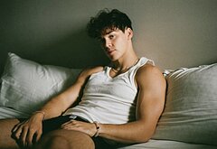 Noah Beck dick bulge and shirtless underwear pics