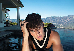 Noah Beck dick bulge and shirtless underwear pics