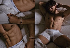 Noah Beck penis bulge