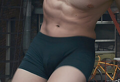 Tom Holland penis bulge