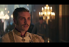 Jannik Schumann nude and gay sex scenes