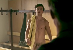 Jannik Schumann nude and gay sex scenes