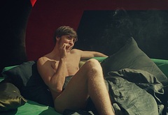 Jannik Schumann nude and gay sex scenes