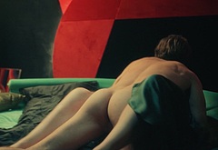 Jannik Schumann nude and gay sex scenes