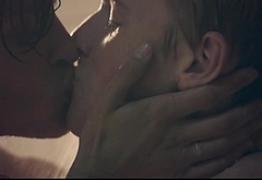 Jannik Schumann nude and gay sex scenes