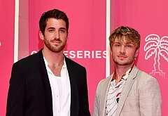 Jannik Schumann naked and erotic photos