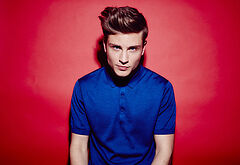 Jannik Schumann naked and erotic photos