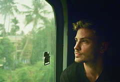 Jannik Schumann naked and erotic photos