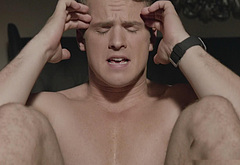 Freddie Stroma jerk off