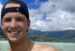 Freddie Stroma shirtless and dick bulge pics