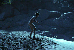 Tom Blyth nude scenes