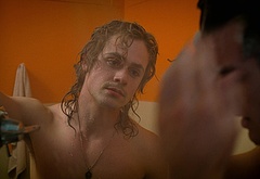 Dacre Montgomery nude and sex scenes