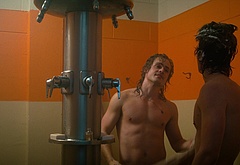 Dacre Montgomery nude and sex scenes