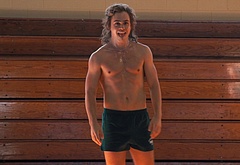 Dacre Montgomery nude and sex scenes