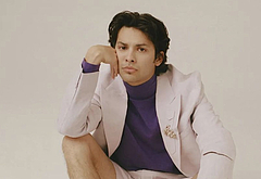 Xolo Mariduena cock bulge and shirtless pics