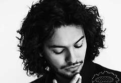 Xolo Mariduena cock bulge and shirtless pics