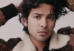 Xolo Mariduena cock bulge and shirtless pics