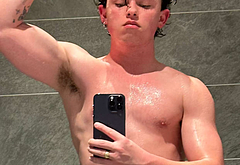 Jacob Sartorius nude and bulge penis photos