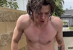 Jacob Sartorius nude and bulge penis photos
