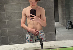 Jacob Sartorius nude and bulge penis photos
