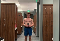 Jacob Sartorius nude and bulge penis photos