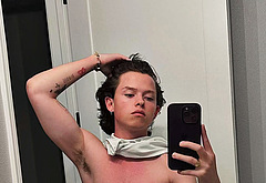 Jacob Sartorius nude and bulge penis photos