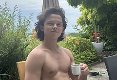 Jacob Sartorius nude and bulge penis photos