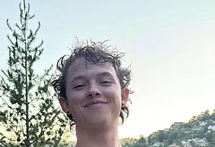 Jacob Sartorius nude and bulge penis photos