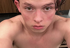 Jacob Sartorius nude and bulge penis photos
