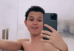 Jacob Sartorius nude and bulge penis photos