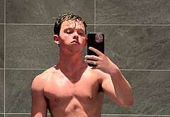 Jacob Sartorius nude and bulge penis photos