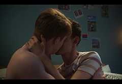 Kit Connor nude and gay sex scenes