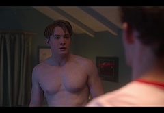 Kit Connor nude and gay sex scenes