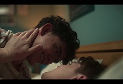 Kit Connor nude and gay sex scenes