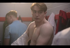 Kit Connor nude and gay sex scenes