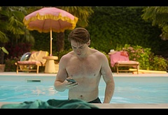 Kit Connor nude and gay sex scenes