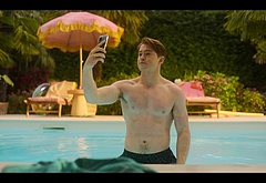 Kit Connor nude and gay sex scenes