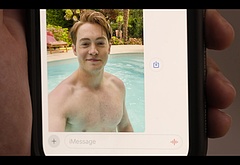 Kit Connor nude and gay sex scenes