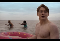 Kit Connor nude and gay sex scenes