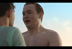 Kit Connor nude and gay sex scenes