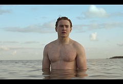 Kit Connor nude and gay sex scenes