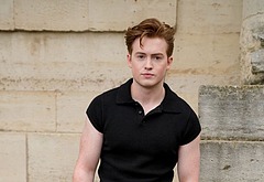 Kit Connor shirtless and sexy pics